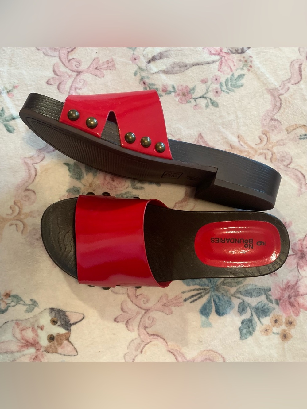 NO BOUNDARIES Red Patent Slide Sandals for Women